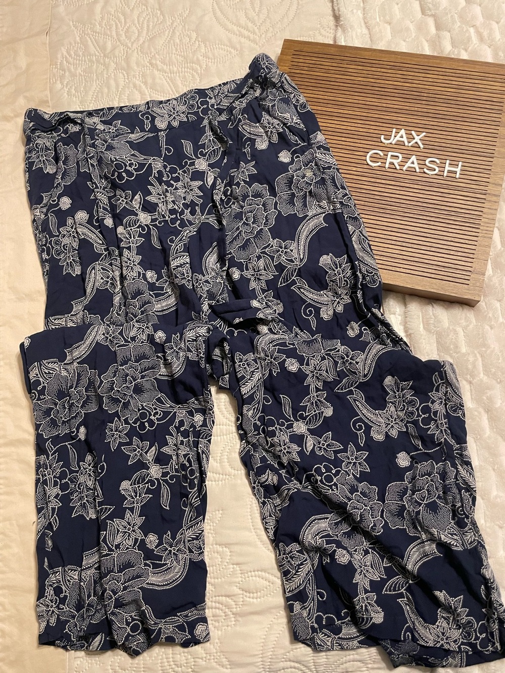 Roxy Navy and White Floral Wide-Leg Pants